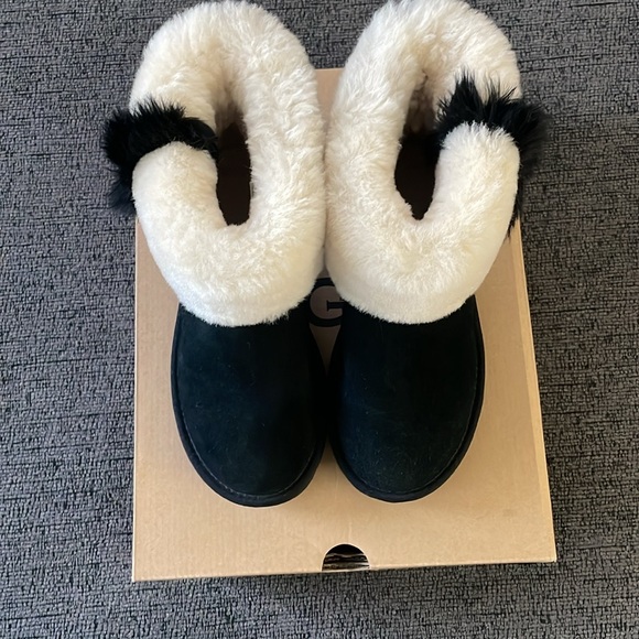 Ugg Women Classic Mini Wisp Boots - Picture 4 of 8